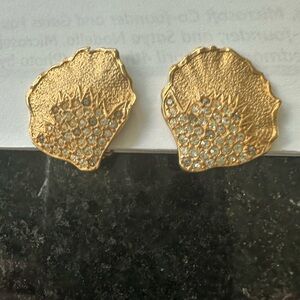 Gold Shell Clip-On Earrings